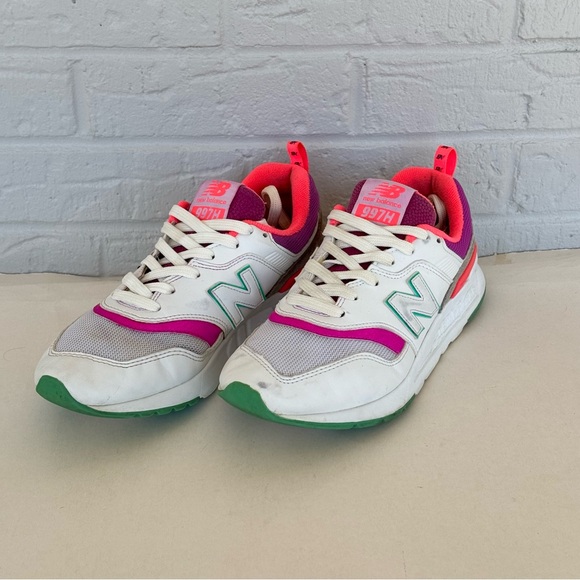 New Balance Retro Sneakers Women's 8 - Picture 7 of 14